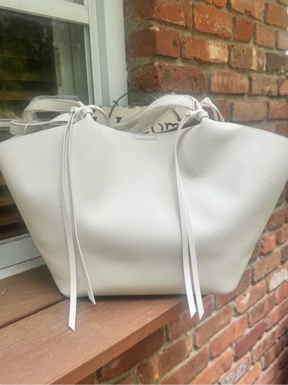 Ello Roomy Ivory Vegan Leather Tote Bag with Fringe Accent — Sold Out Style